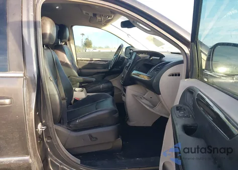 2012 Chrysler Town & Country Touring from USA, damaged, VIN 2C4RC1BG3CR211248